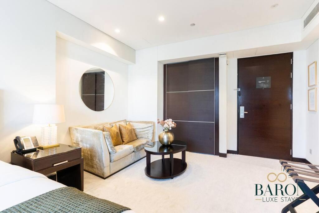 Sophisticated Studio, Emaar Residences Marina Appartement